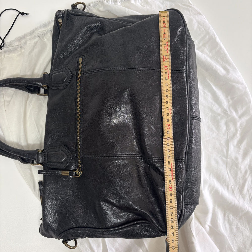 LIEBESKIND FRINGE SHOPPER