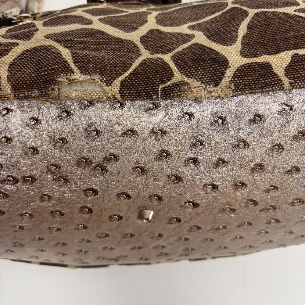 GUESS GIRAFFE BAGUETTE BAG
