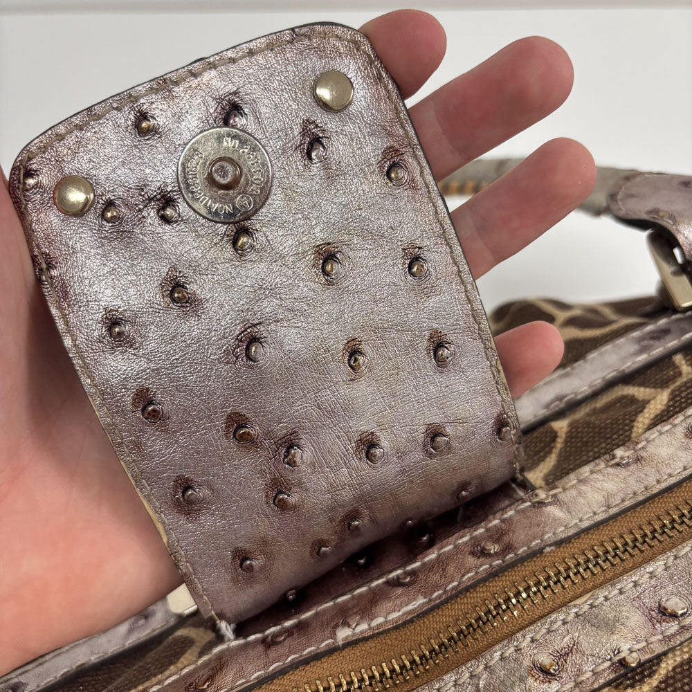 GUESS GIRAFFE BAGUETTE BAG
