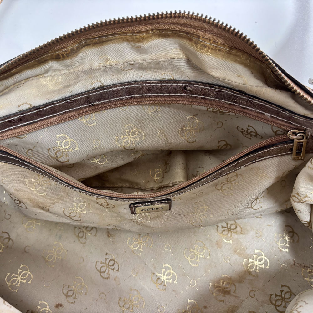 GUESS GIRAFFE BAGUETTE BAG