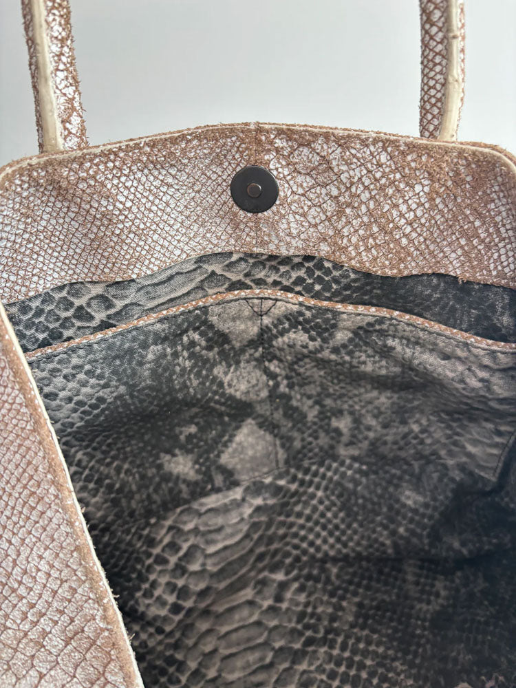 LIEBESKIND SNAKE SHOPPER POLAR