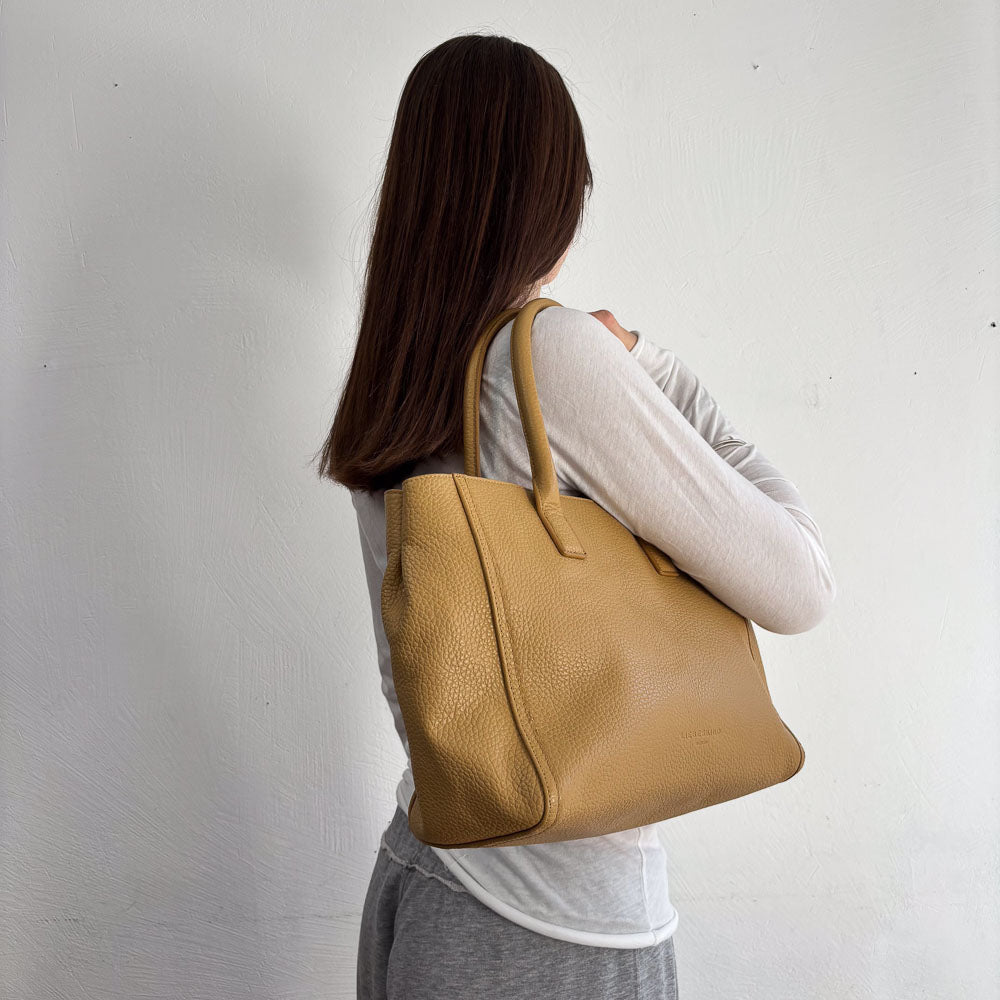 LIEBESKIND SHOPPER OCHRE