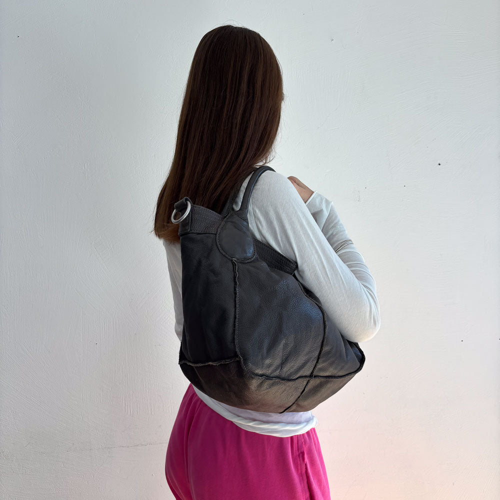 LIEBESKIND HOBO LINA
