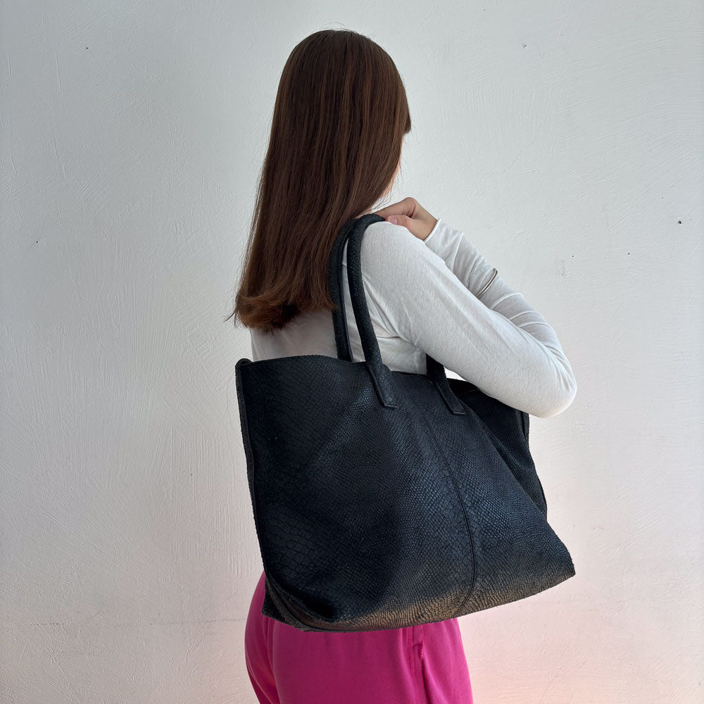 LIEBESKIND SNAKE CHELSEA BLACK