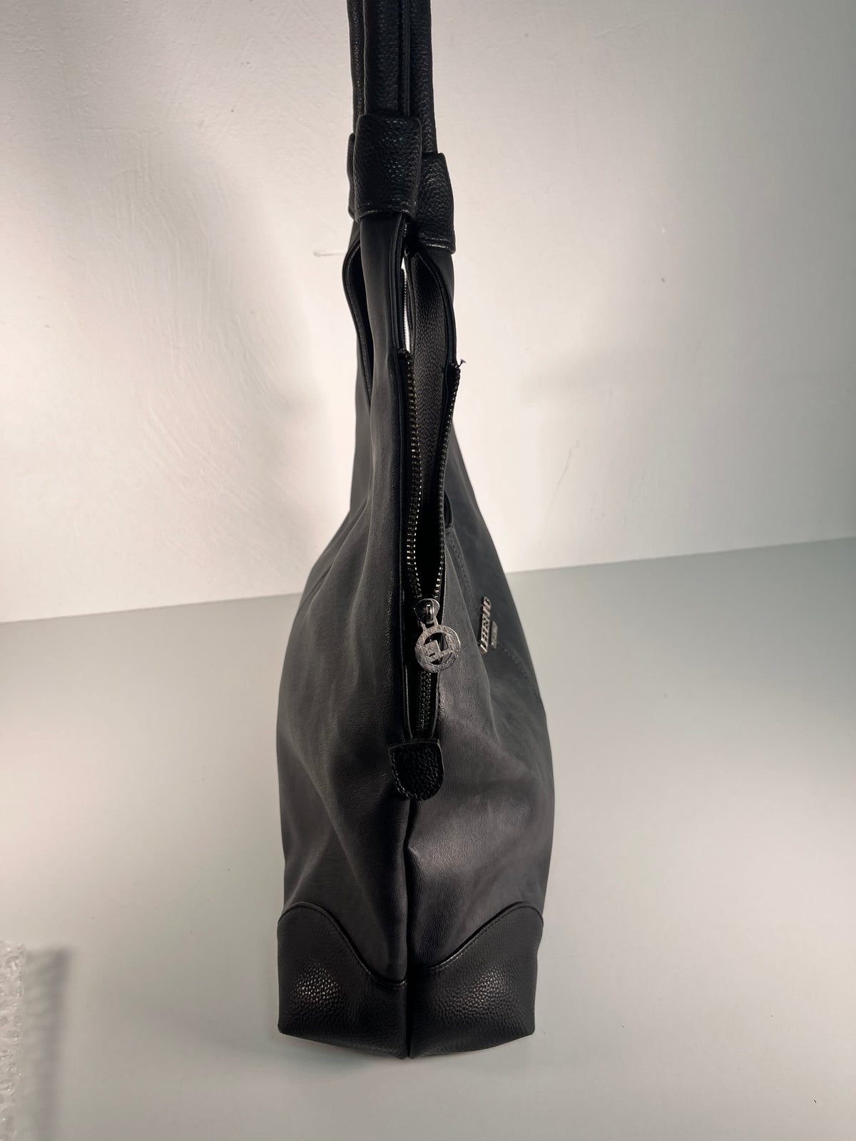LIEBESKIND HOBO BAG