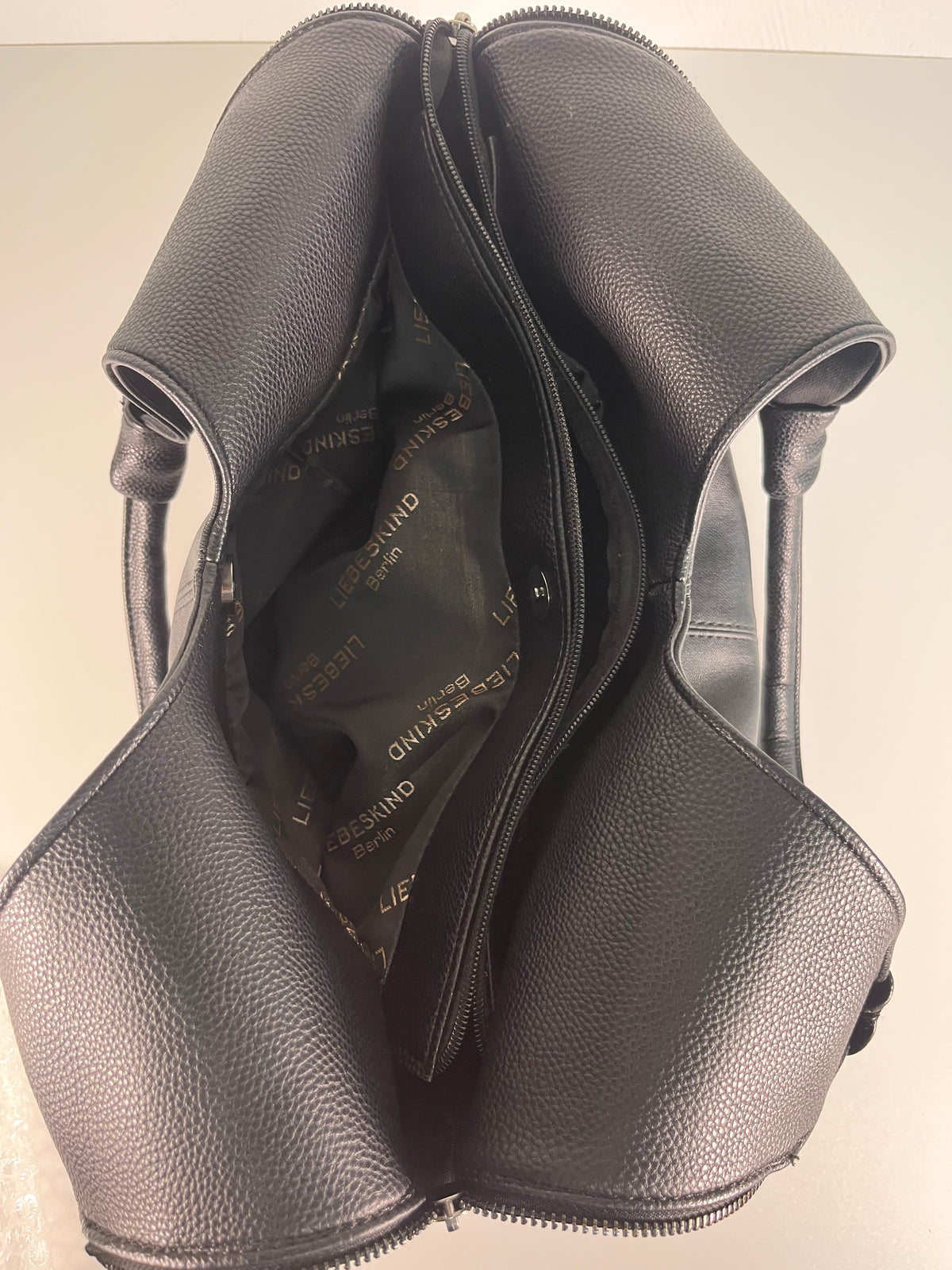 LIEBESKIND HOBO BAG