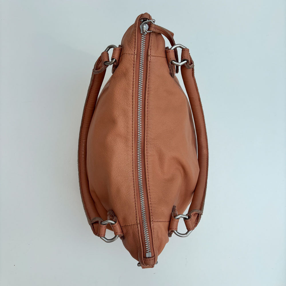 LIEBESKIND HOBO SALMON