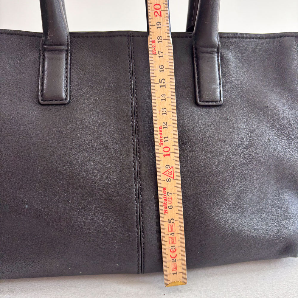 LIEBESKIND CHELSEA BLACK