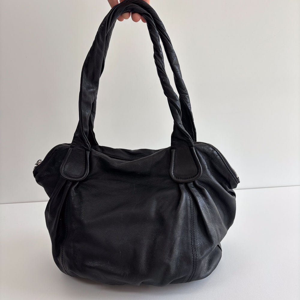 LIEBESKIND LUCY HOBO BLACK