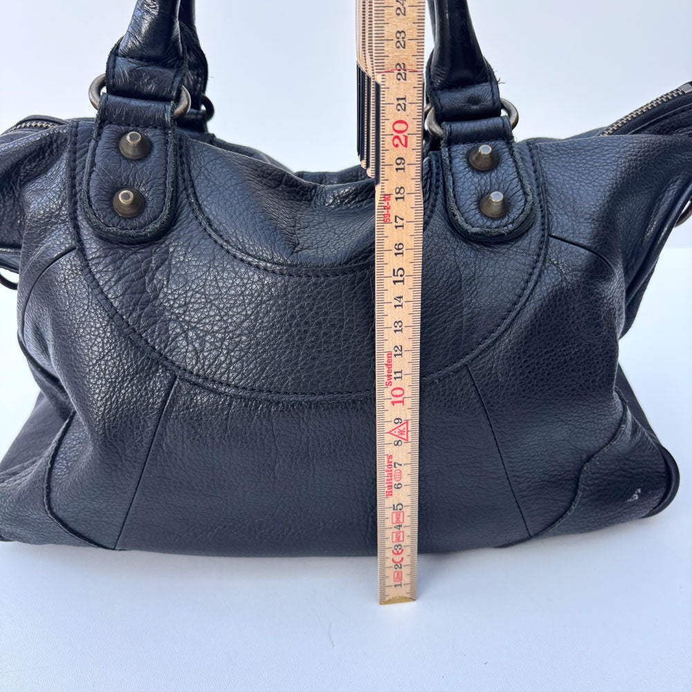 LIEBESKIND ESTHER BLACK