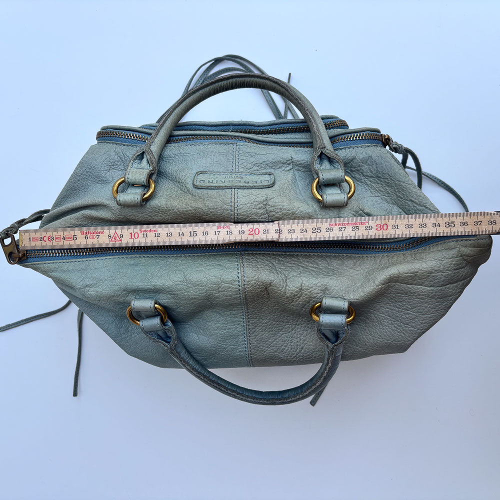 LIEBESKIND FRINGE HOBO LEO