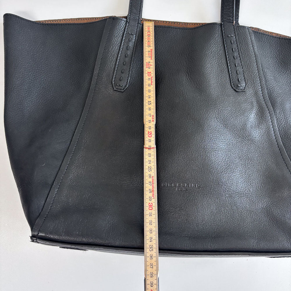 LIEBESKIND STUDS SHOPPER BLACK