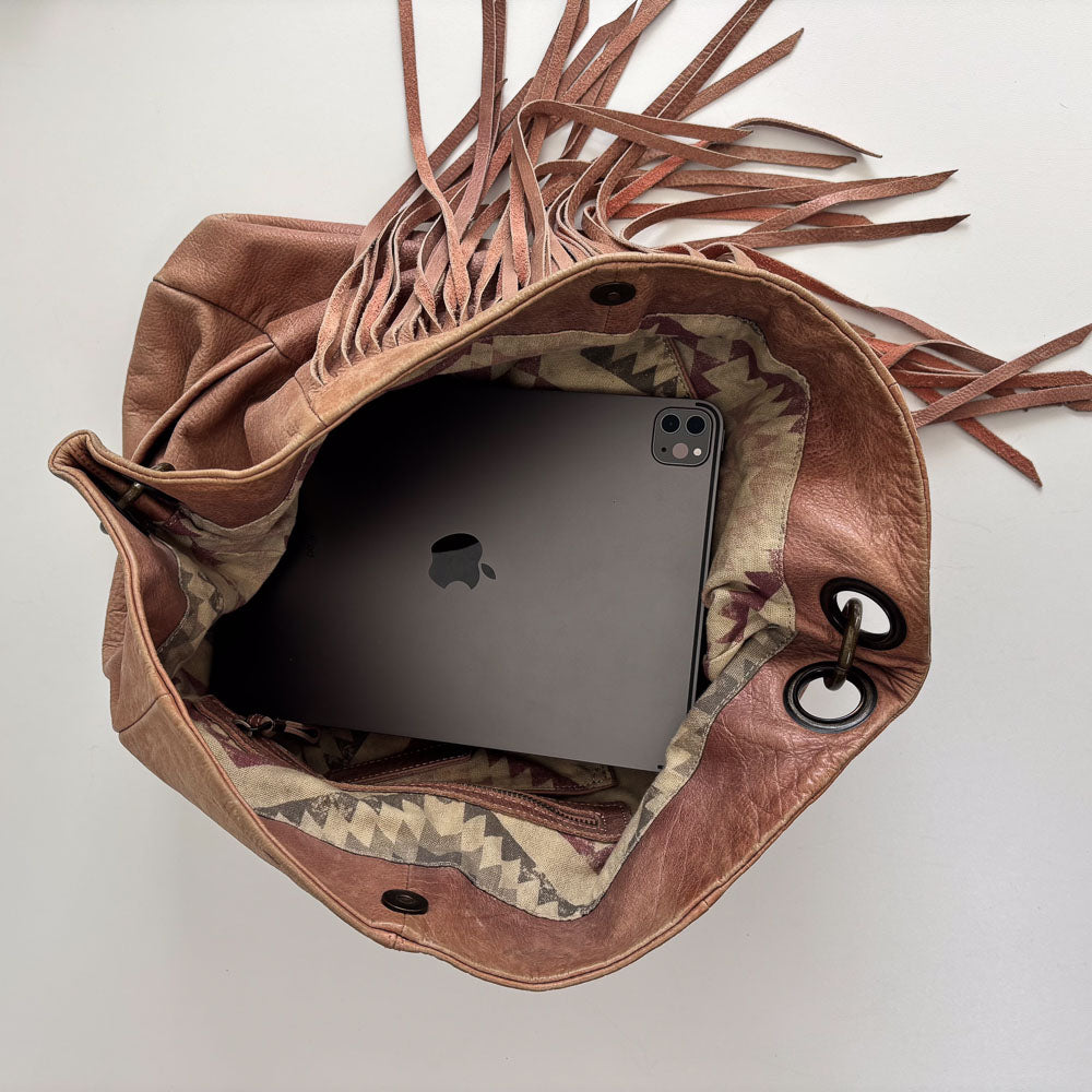 LIEBESKIND FRINGE HOBO