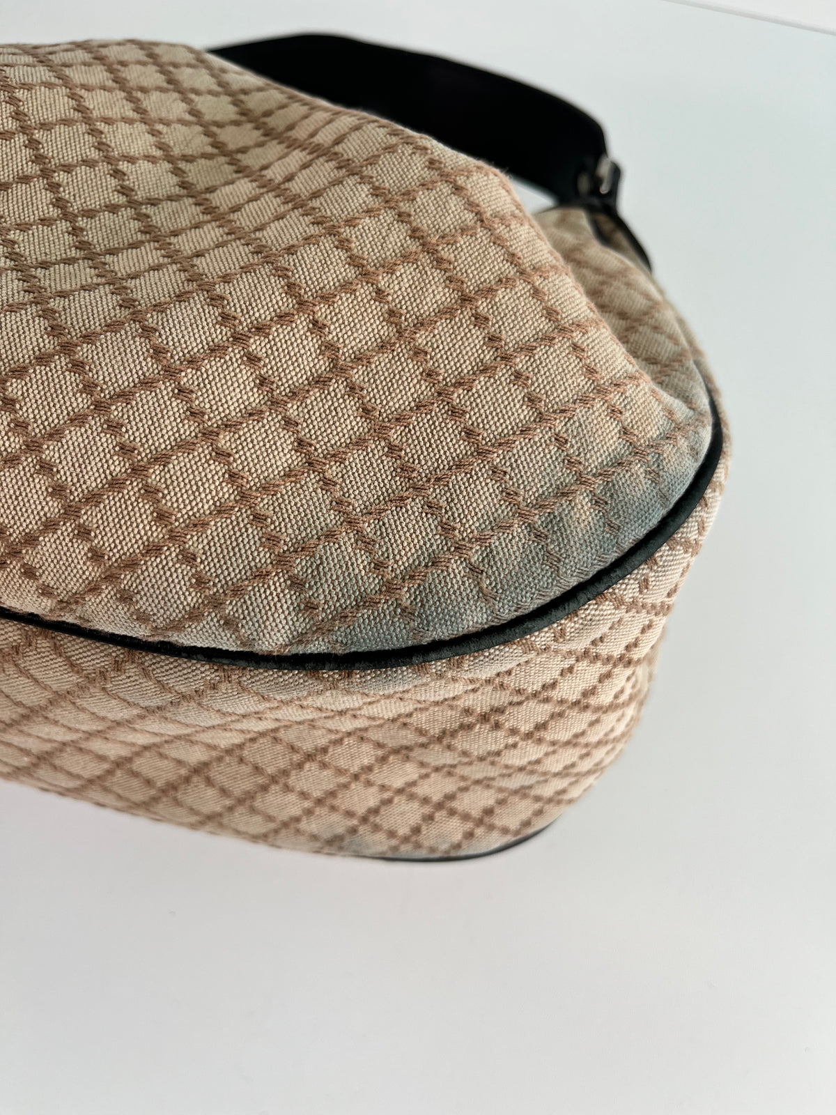 GUCCI SUKEY HOBO BAG