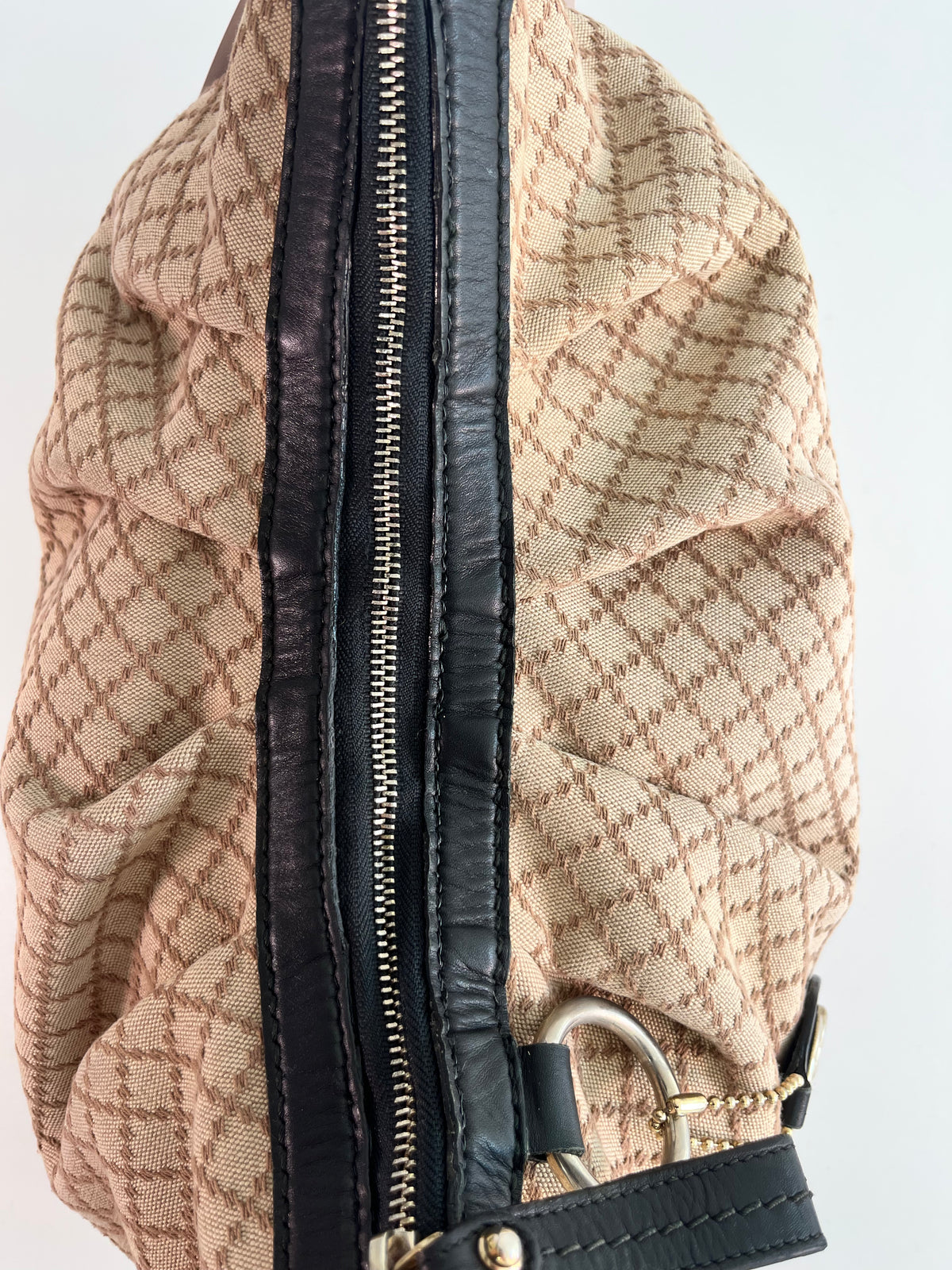 GUCCI SUKEY HOBO BAG