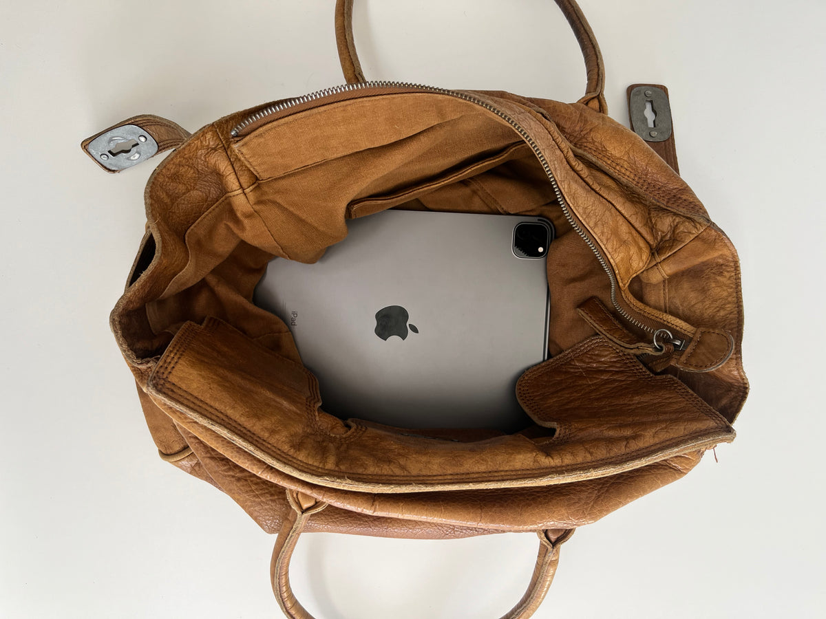 LIEBESKIND MIA BAG