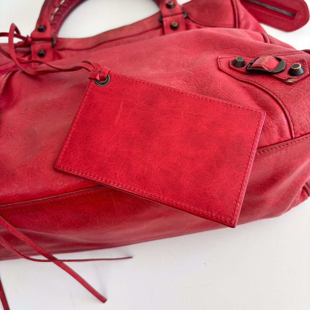 BALENCIAGA PARIS RED