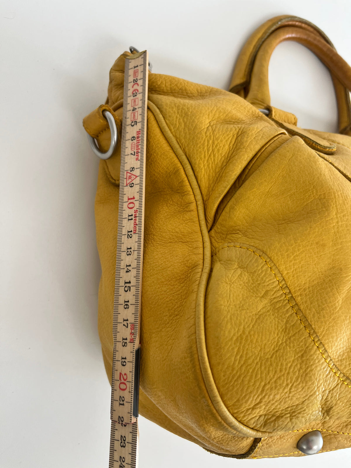LIEBESKIND YELLOW LEATHER SHOPPER