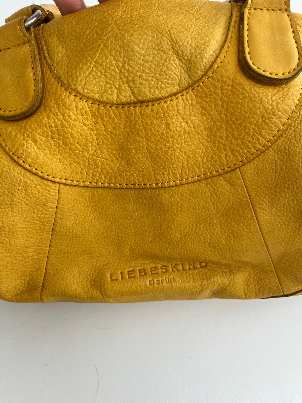 LIEBESKIND YELLOW LEATHER SHOPPER