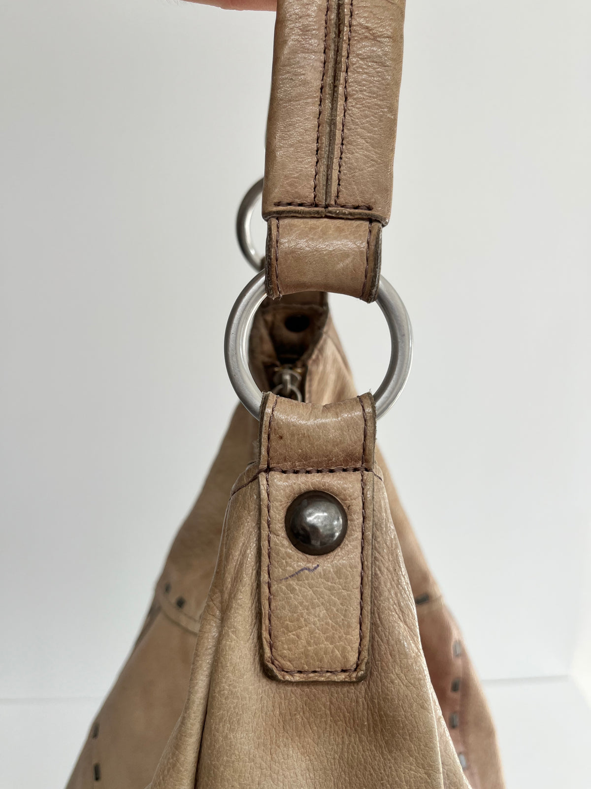 LIEBESKIND METAL PATTERN BAG