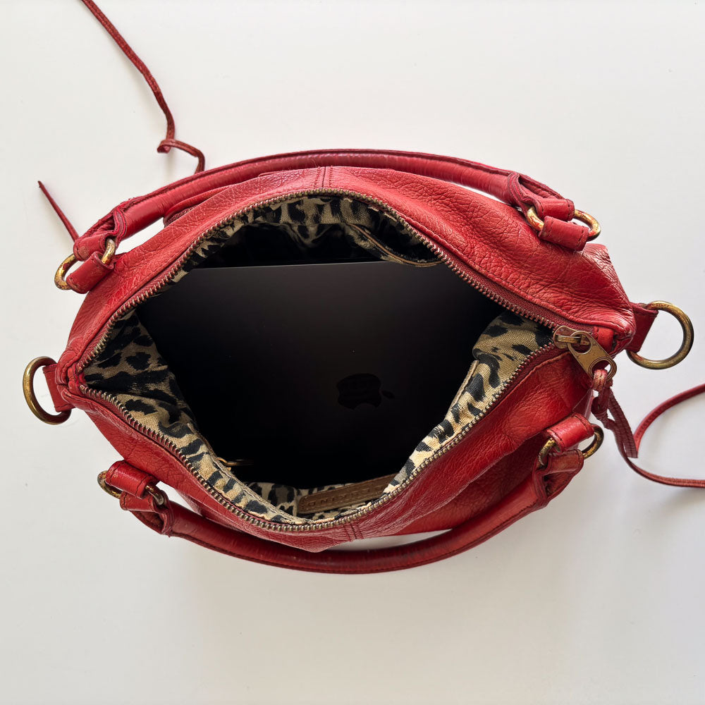 LIEBESKIND FRINGE HOBO LEO