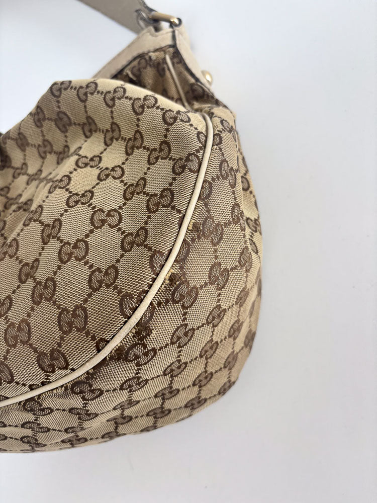 GUCCI CANVAS SUKEY