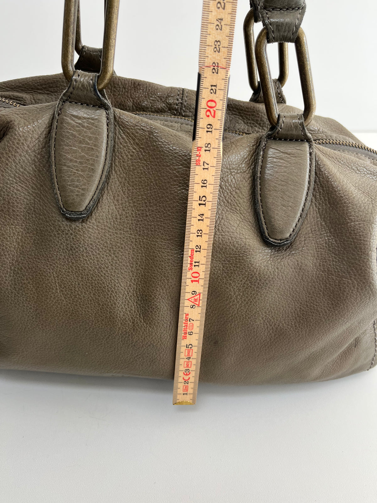 LIEBESKIND LEATHER BAG