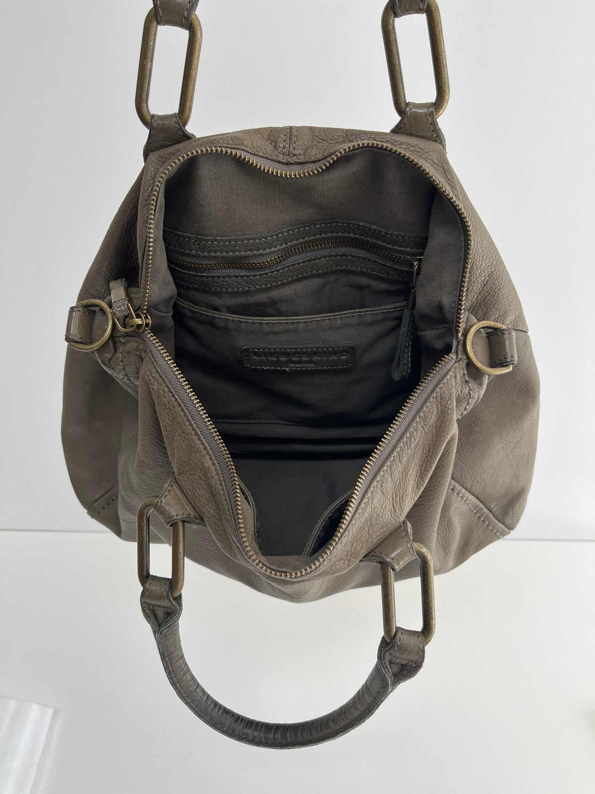 LIEBESKIND LEATHER BAG