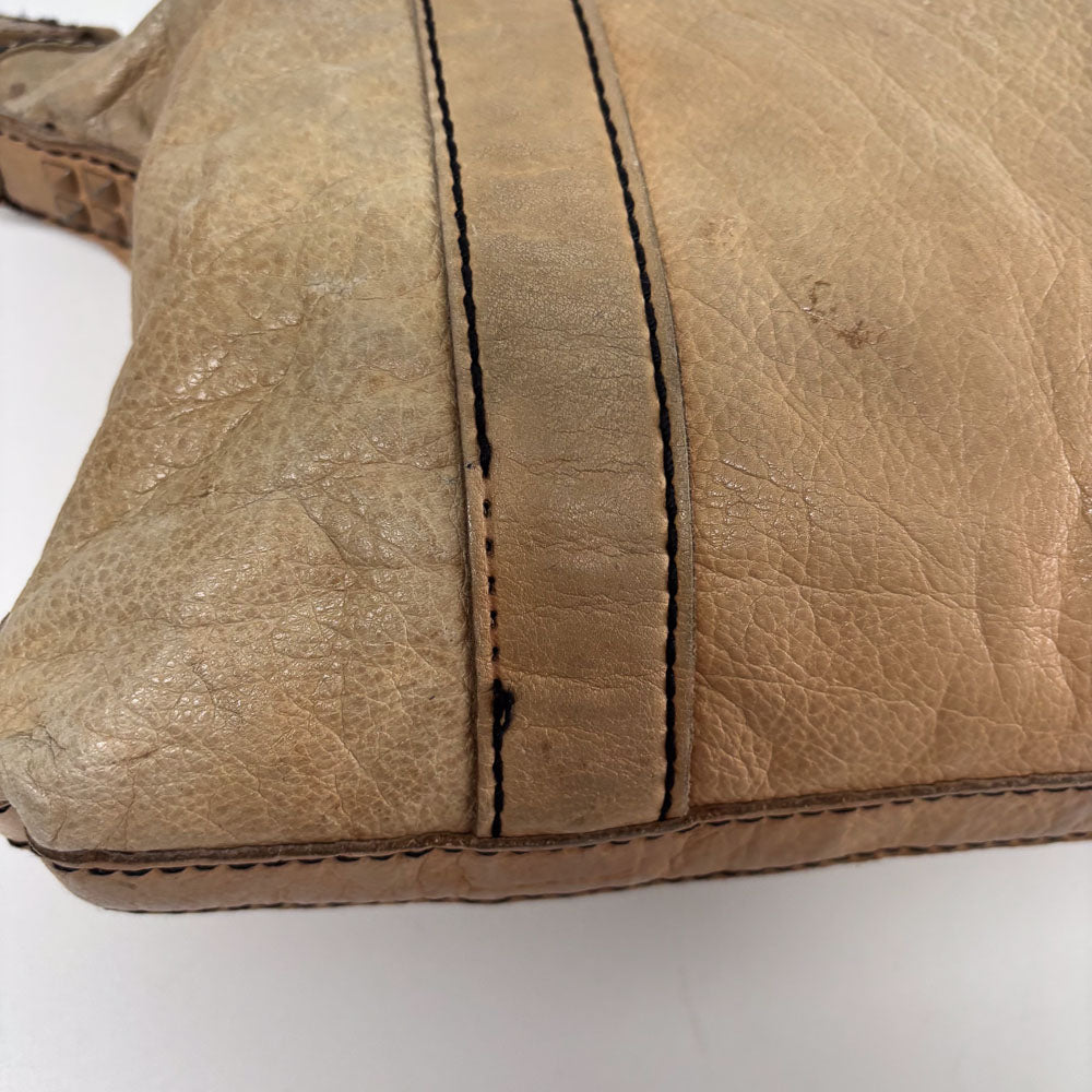 LIEBESKIND STUDS HOBO BEIGE