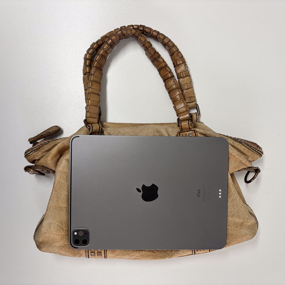 LIEBESKIND STUDS HOBO BEIGE