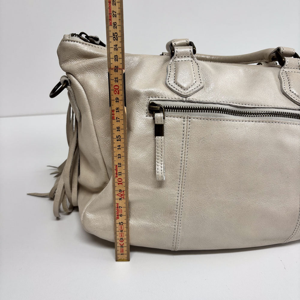 LIEBESKIND METALLIC WHITE FRINGE BAG
