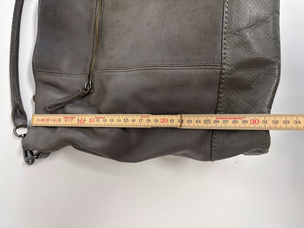 LIEBESKIND LEATHER HOBO SNAKE