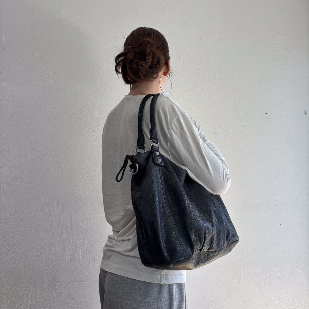LIEBESKIND LEATHER HOBO BLACK