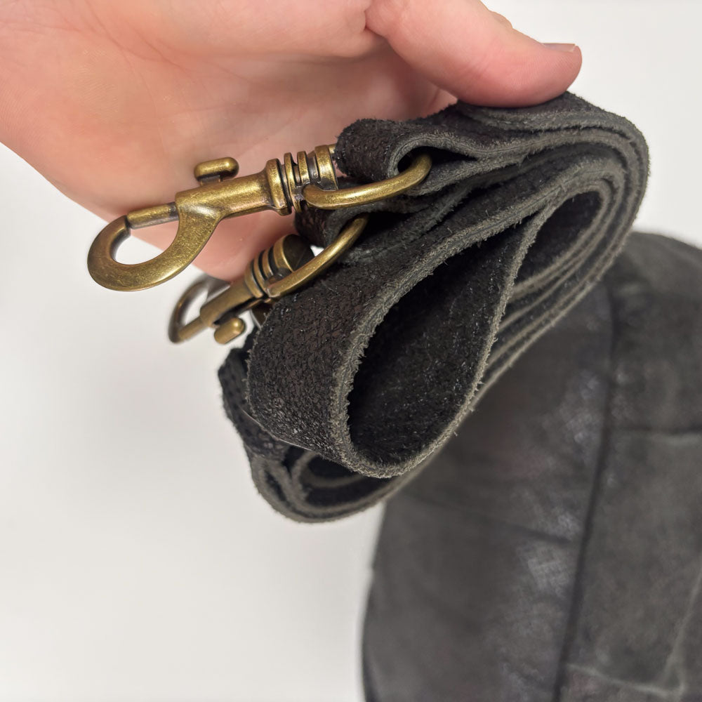 LIEBESKIND SUEDE HOBO